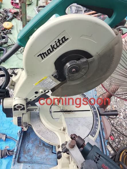 Miter Saw Makita