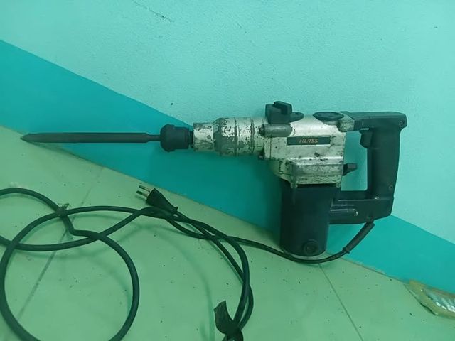 Demolition Hammer