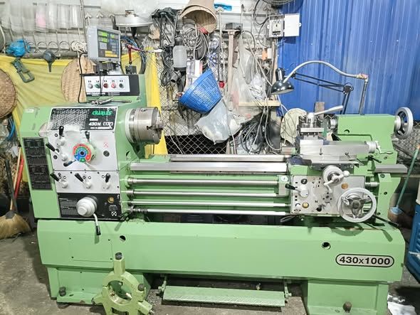 Manual Lathe Ta Kang · 430