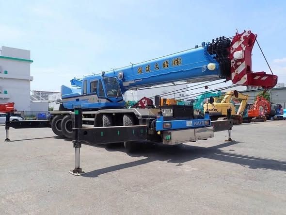 Crane, Mobile Kato · KR-70H-L
