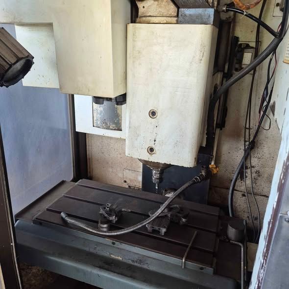 Vertical Machining Center Kitamura