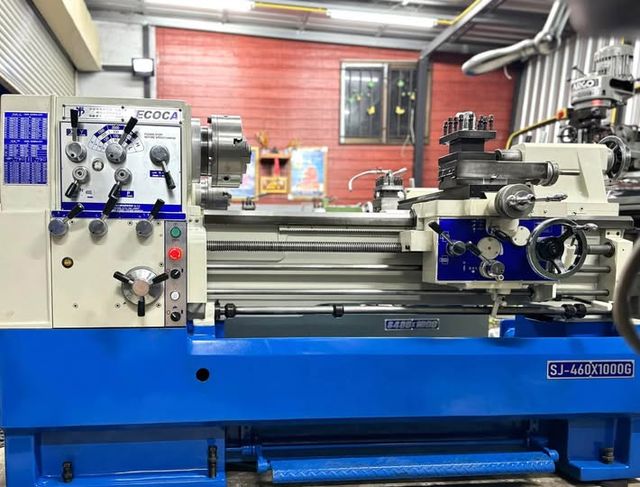 Manual Lathe ECOCA
