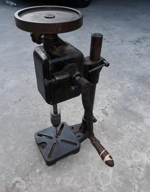Cordless Drilling Machine