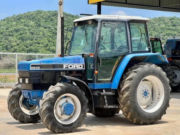 Tractor Ford · 6610, 6640, 7740, 5610, 7810