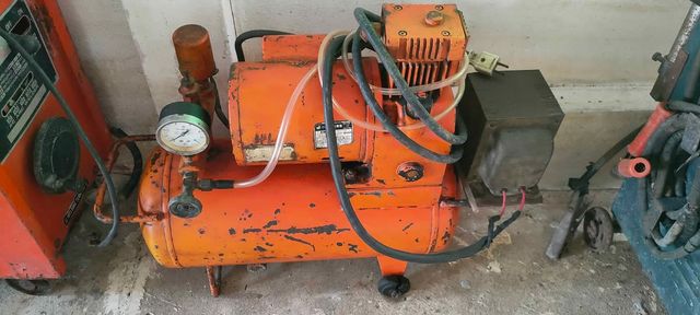 Air Compressor