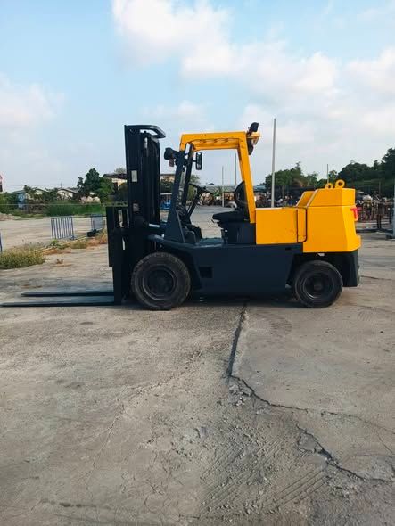 Forklift TCM