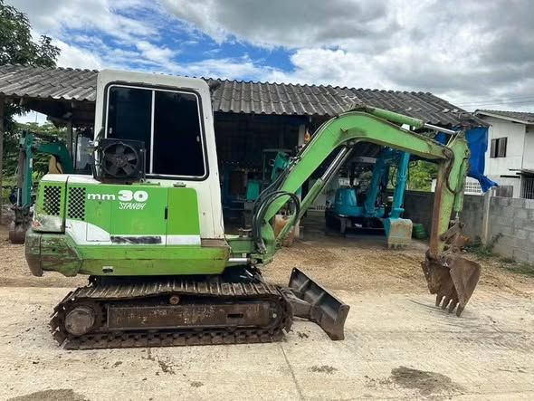 Excavator Mitsubishi · MM 30