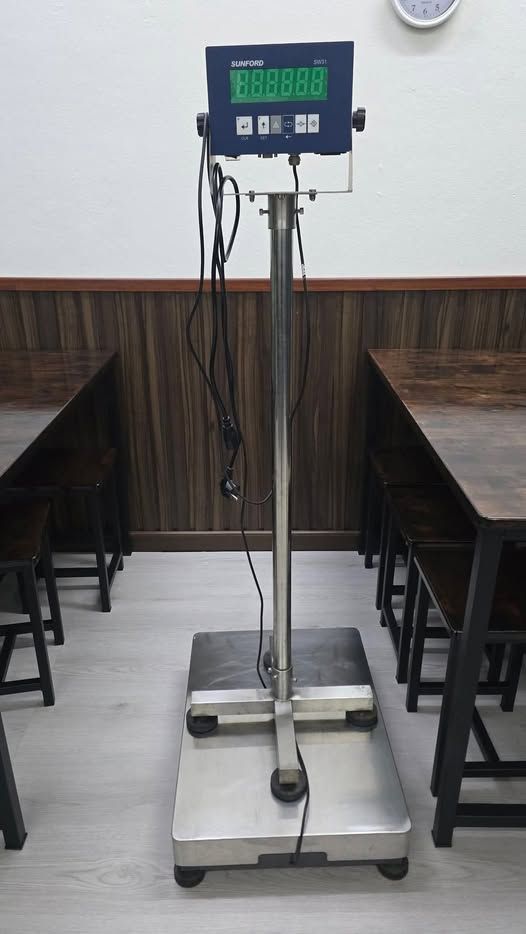 Digital Weighing Scale Sunford · SW31