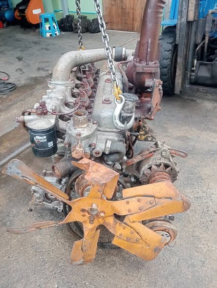 Isuzu 6BG1 Turbo Diesel Engine Isuzu · 6BG1