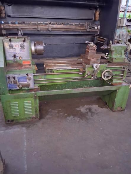 Manual Lathe Taching