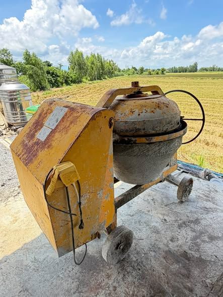Concrete Mixer
