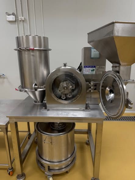 Herb Grinding Machine GF300C