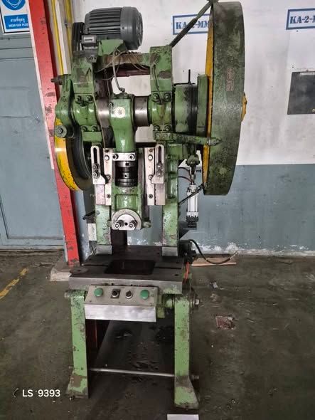 Mechanical Press, 15 Ton