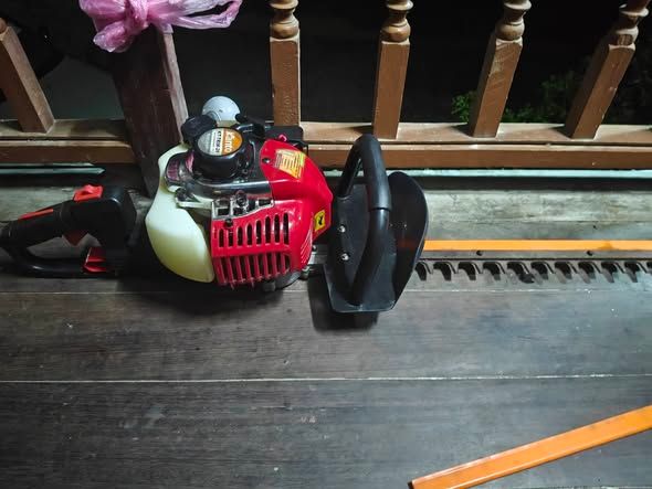 Grass trimmer