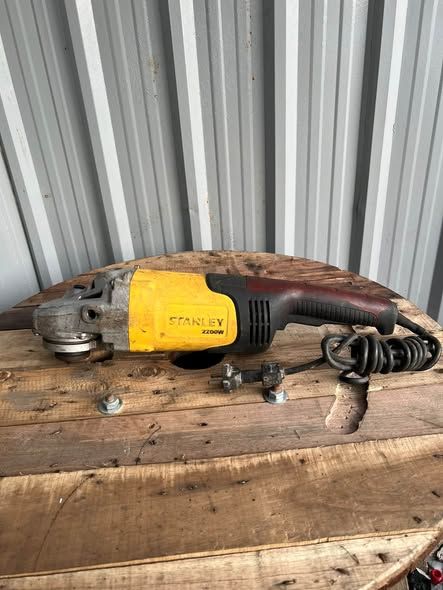Angle Grinder Stanley