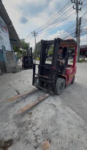 Forklift TCM
