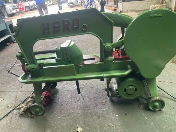 Power Hacksaw HENO