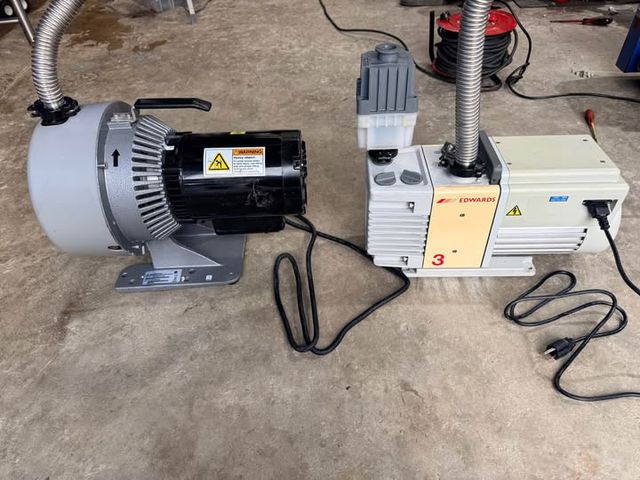 Vacuum Pump