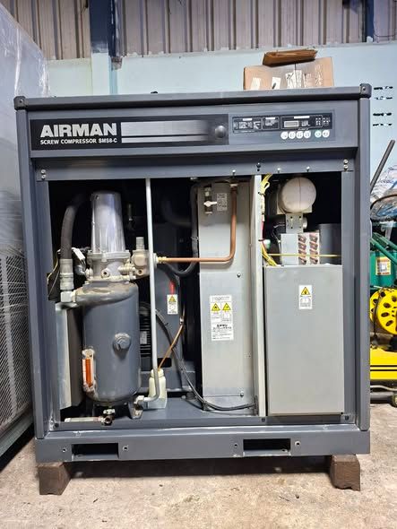 Screw Air Compressor with Integrated Air Dryer AIRMAN · SMS8ESD-6C