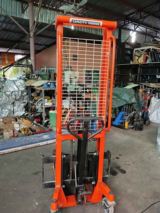 Manual Stacker