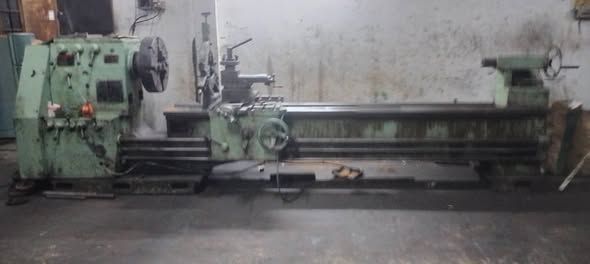 Manual Lathe