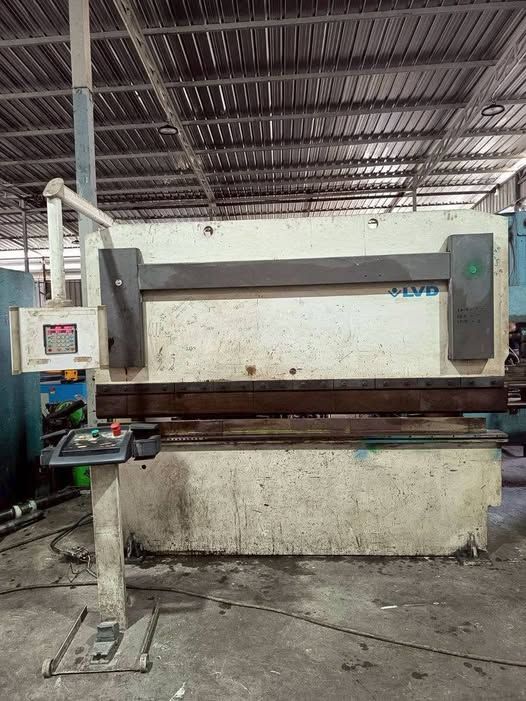Press Brake LVD · PPBC 70/25