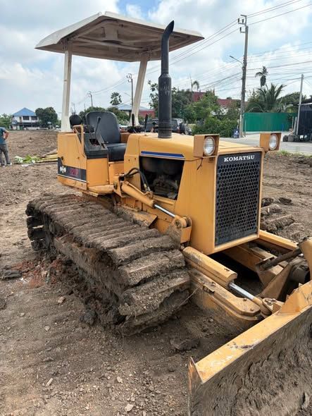 Bulldozer Komatsu · D20P-6