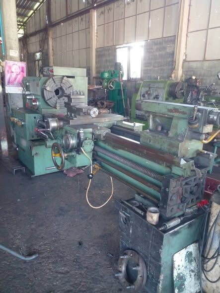Manual Lathe