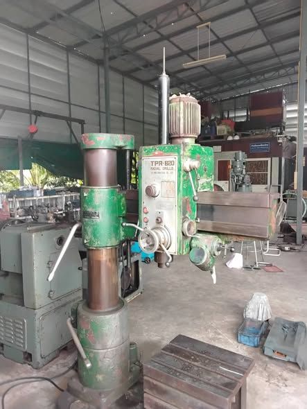 Radial Drilling Machine Radient