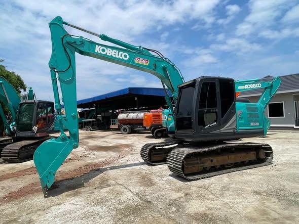 Excavator Kobelco · SK140-11