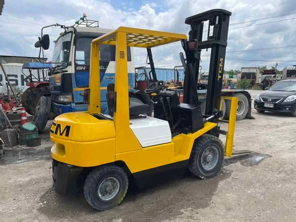 Forklift TCM