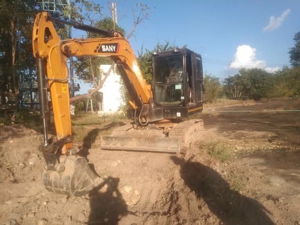 Excavator Sany · SY55C