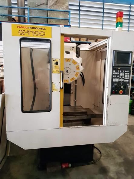 Vertical Machining Center Fanuc · Robodrill aT10C