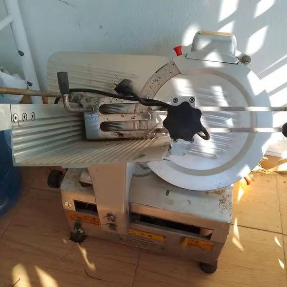 Meat Slicer