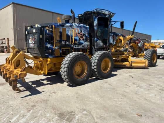 Motor Grader Caterpillar · 140M