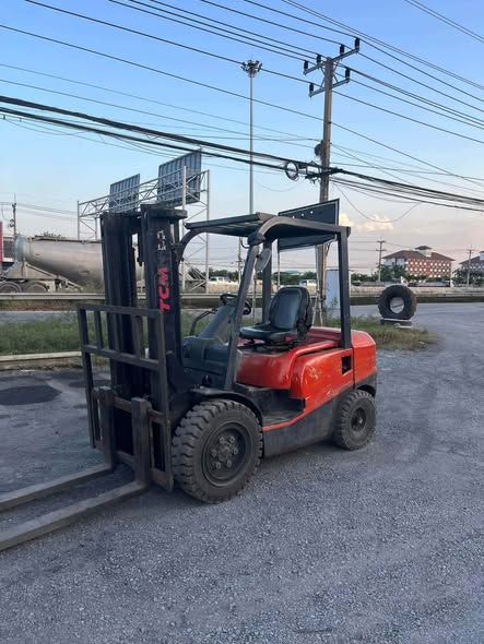 Forklift TCM