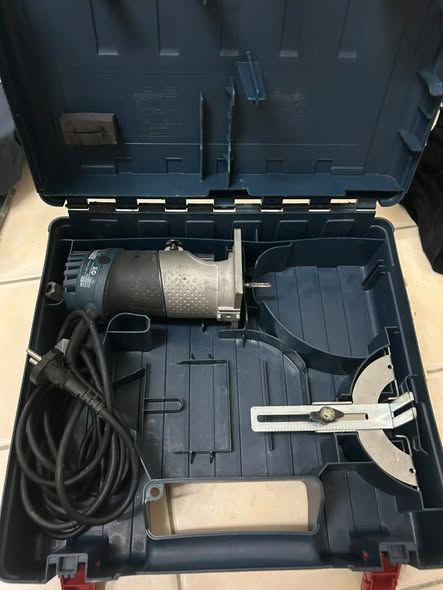 Wood Router Bosch · GKF 600
