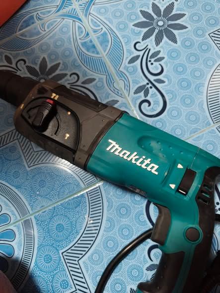 Drilling Machine Makita · HR 2470FX5