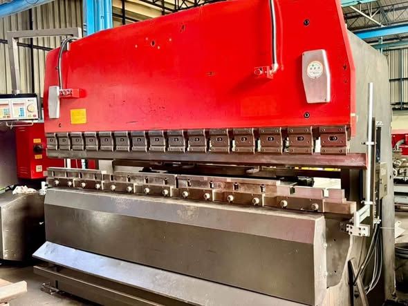 Press Brake AMADA