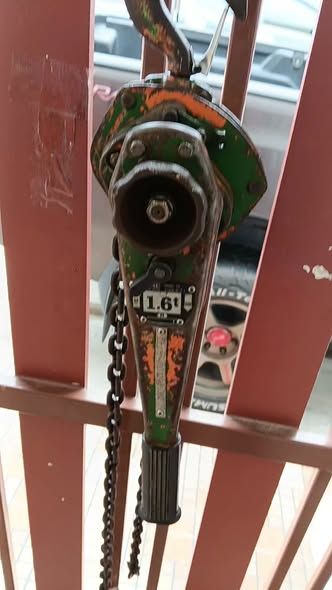 Chain Hoist VITAL