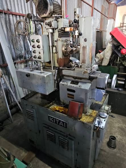 Gear Cutting Machine