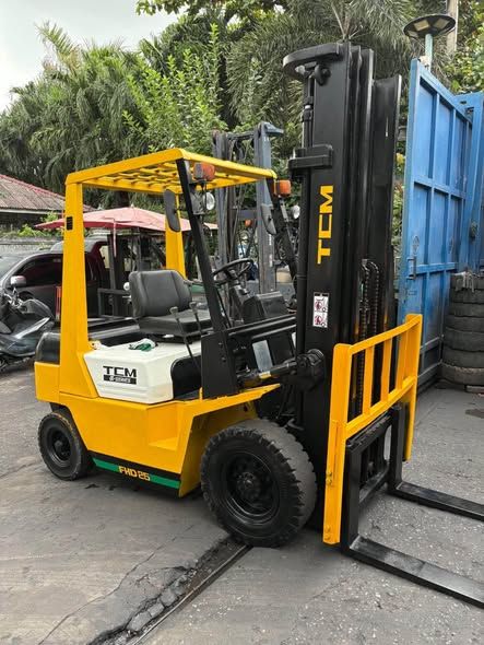 Forklift TCM
