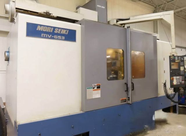 เครื่องแมชชีนนิ่งเซ็นเตอร์แนวตั้ง Mori Seiki · MV-653/50