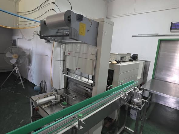 Semi-Automatic Packaging Machine with Oven
