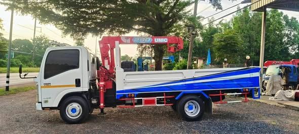 Truck Isuzu · NKR 130