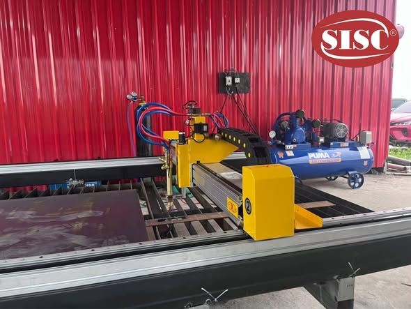 CNC Plasma Cutter SISC · SCNC 2x3.5m