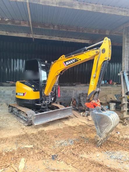 Excavator Sany · SY35C
