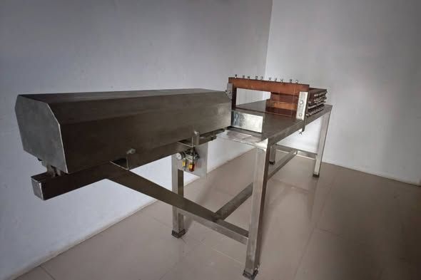 Soap Cutting Machine