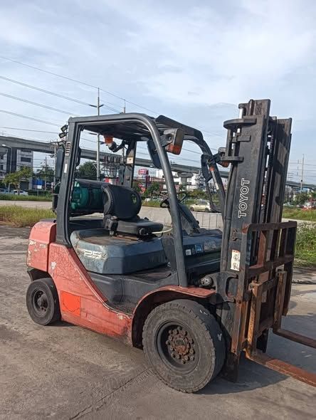 Forklift Toyota · รุ่น 8