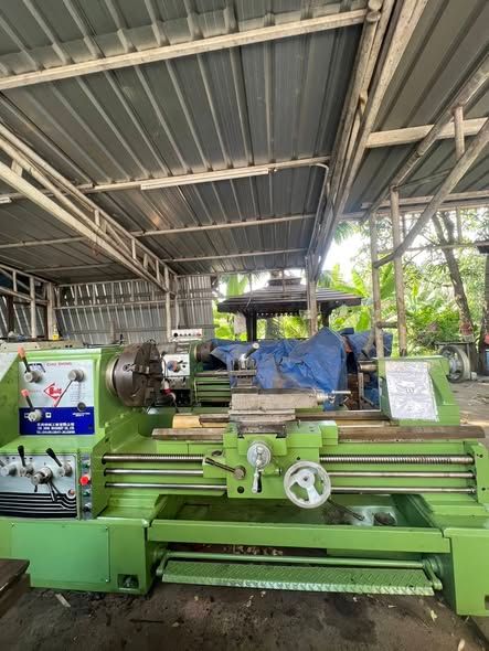 Manual Lathe Chu-Shing